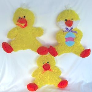 NWOT Set Of 3 Adorable Easter Plush Yellow Bird
